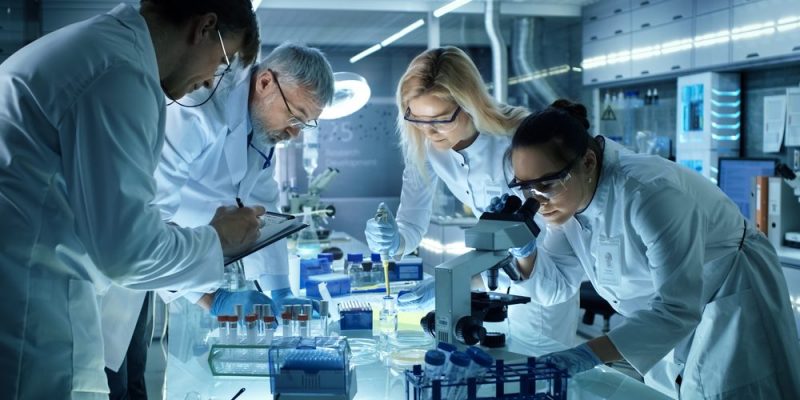 Análisis de la motivación extrínseca y la retroalimentación afectiva en la interacción profesor-alumno